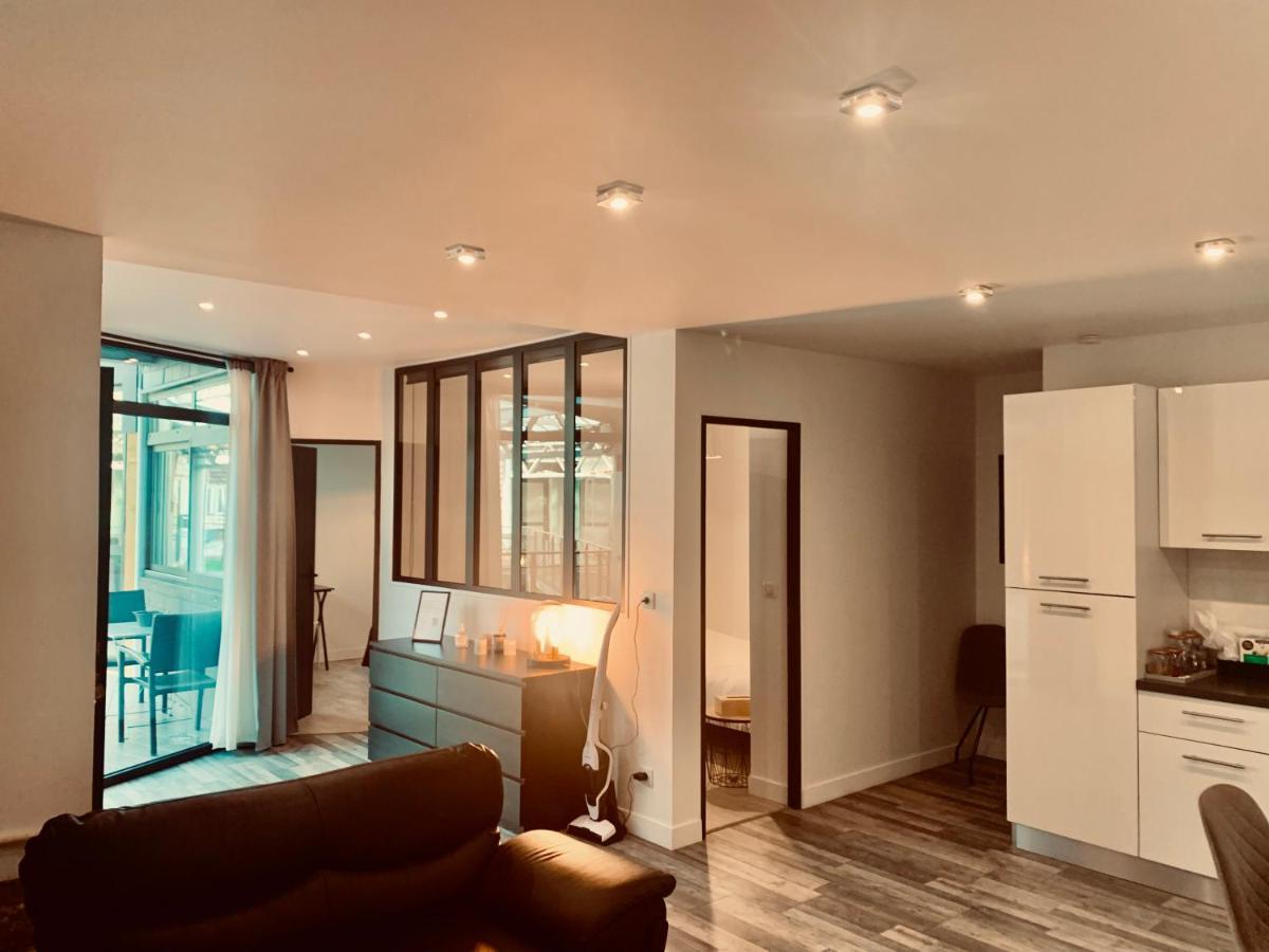 Superbe Appartement En Hyper Centre De Charleville Zewnętrze zdjęcie