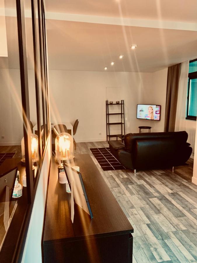 Superbe Appartement En Hyper Centre De Charleville Zewnętrze zdjęcie